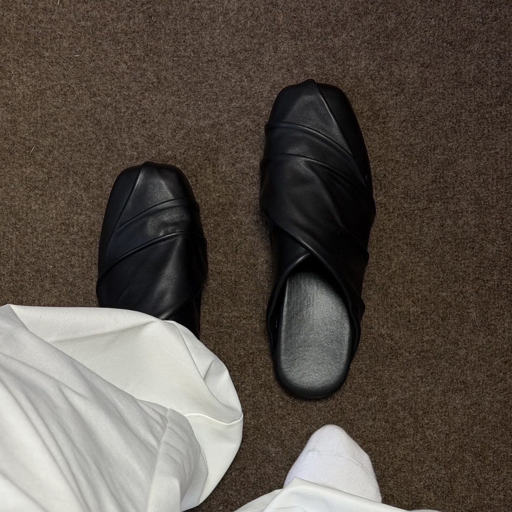 Scarpe in pelle nera vintage,  - Mule Slip On recensione e prezzo