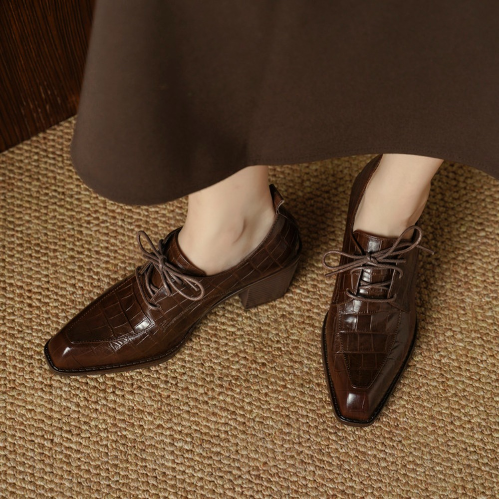 Scarpe da Donna in Vera Pelle  - Oxford Lace Up Women recensione e prezzo