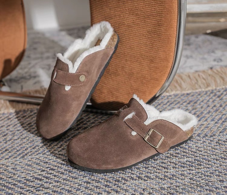 Zoccoli classici in pelliccia  - Women'S Shoes Clogs recensione e prezzo